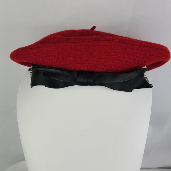 CHANEL Accessories - CHANEL Early 80s Red Wool Beret w Black Satin Bow